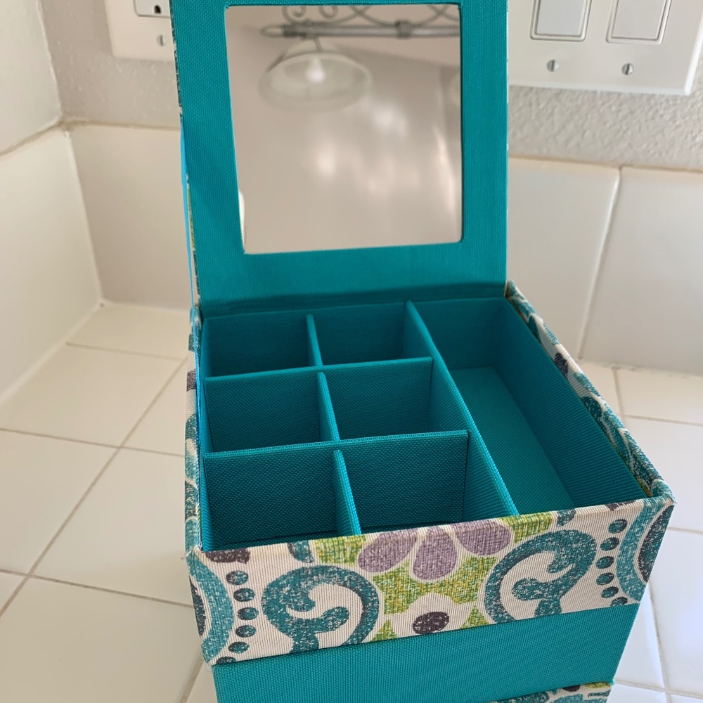 Stackable Jewelry Box - Picture 2 of 5